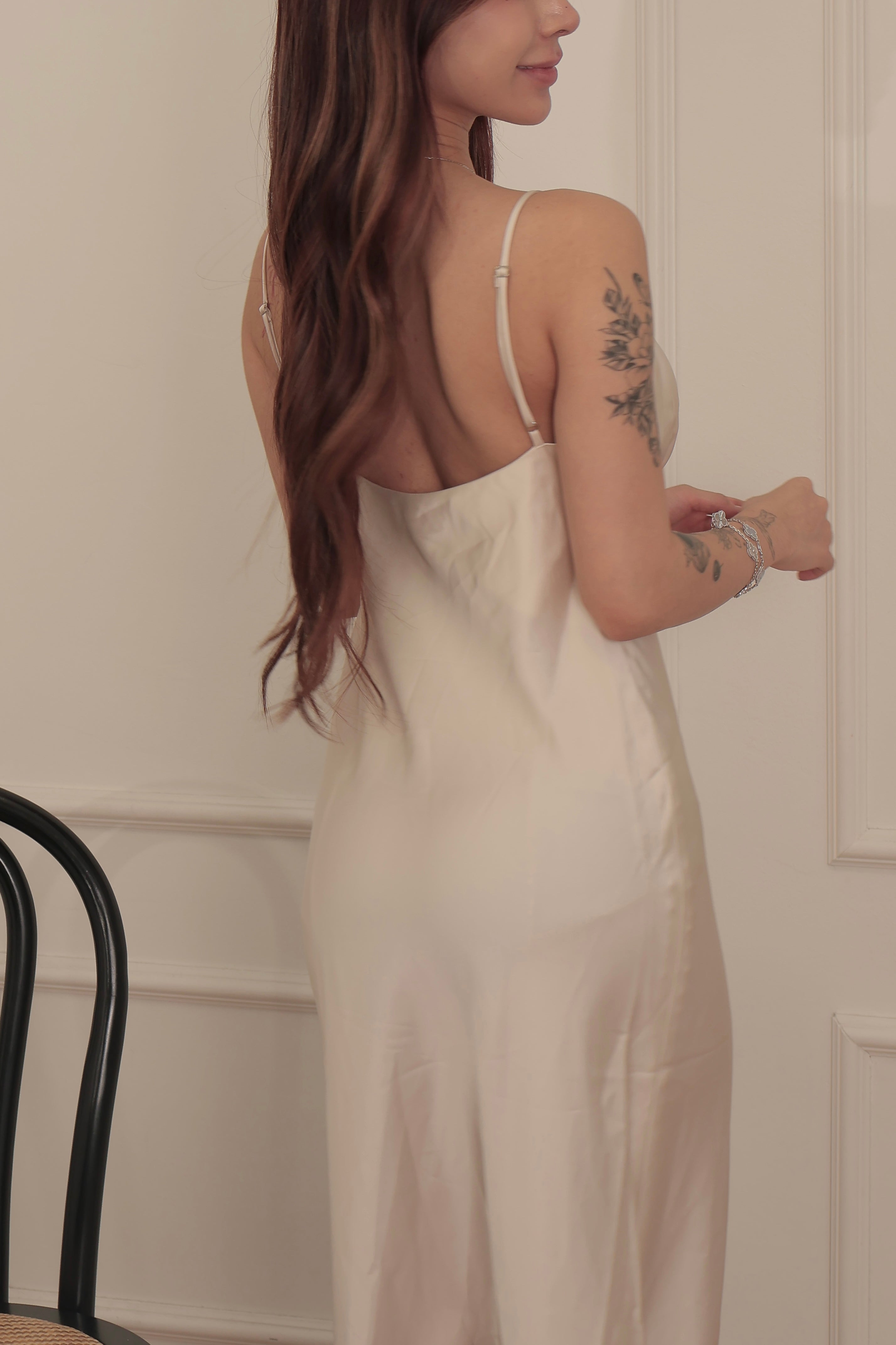 EMMA DRESS CREAM SILKY 002